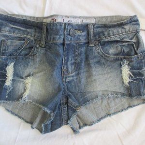 NWT - BLACK CRYSTAL very cute distressed denim shorts  - sz  5